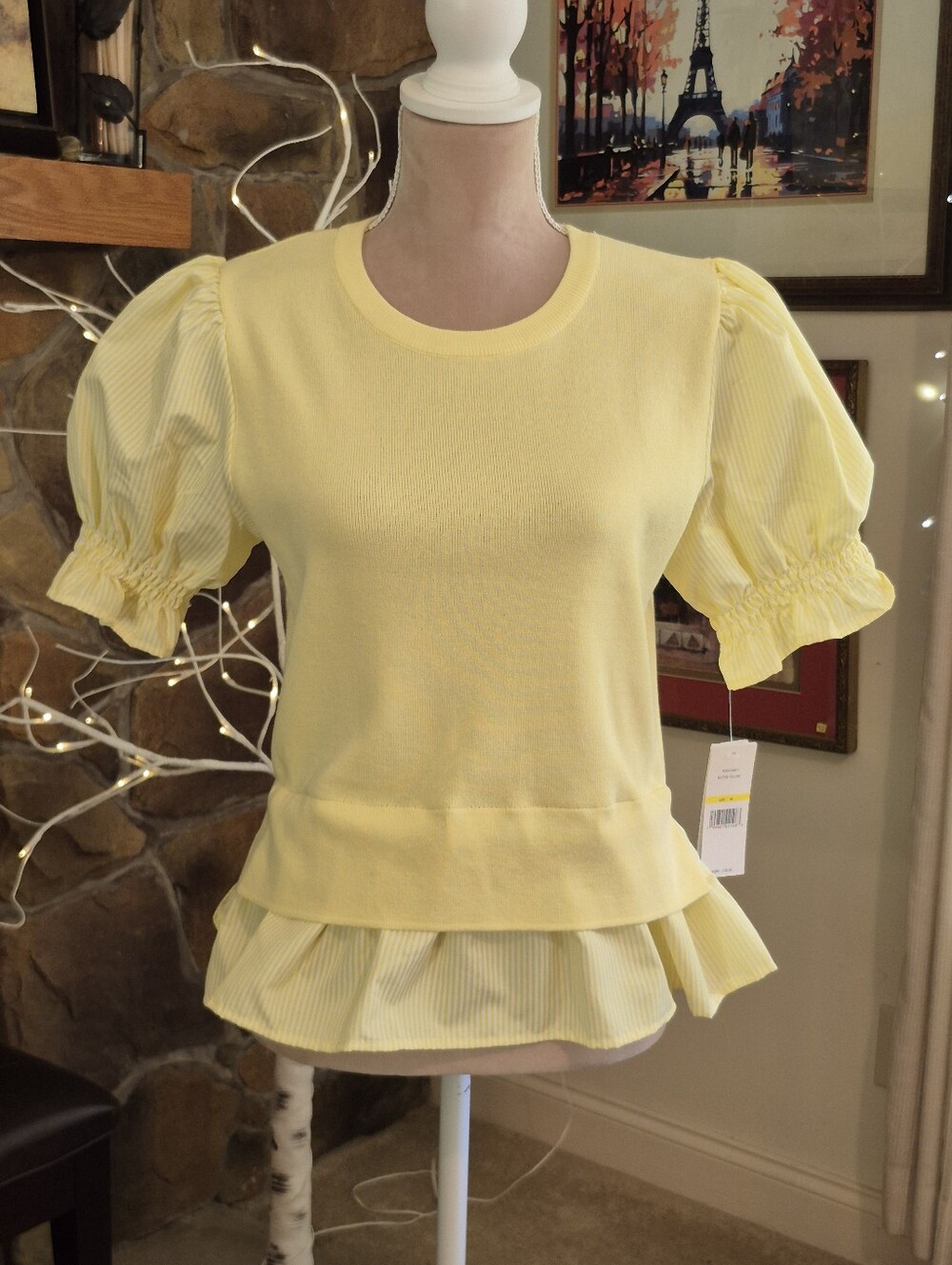 NWT Naneyte Lepore Women's Yellow Puff Sleeve Ruffled Knit Top Size Medium